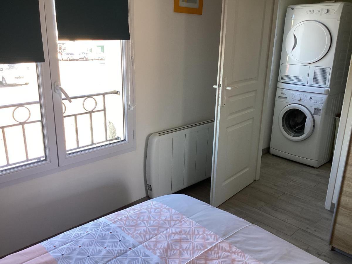 Chaleureux T2 30 M2 Et Sa Terrasse Bois 18 M2 Apartment La Rochelle  Exterior photo